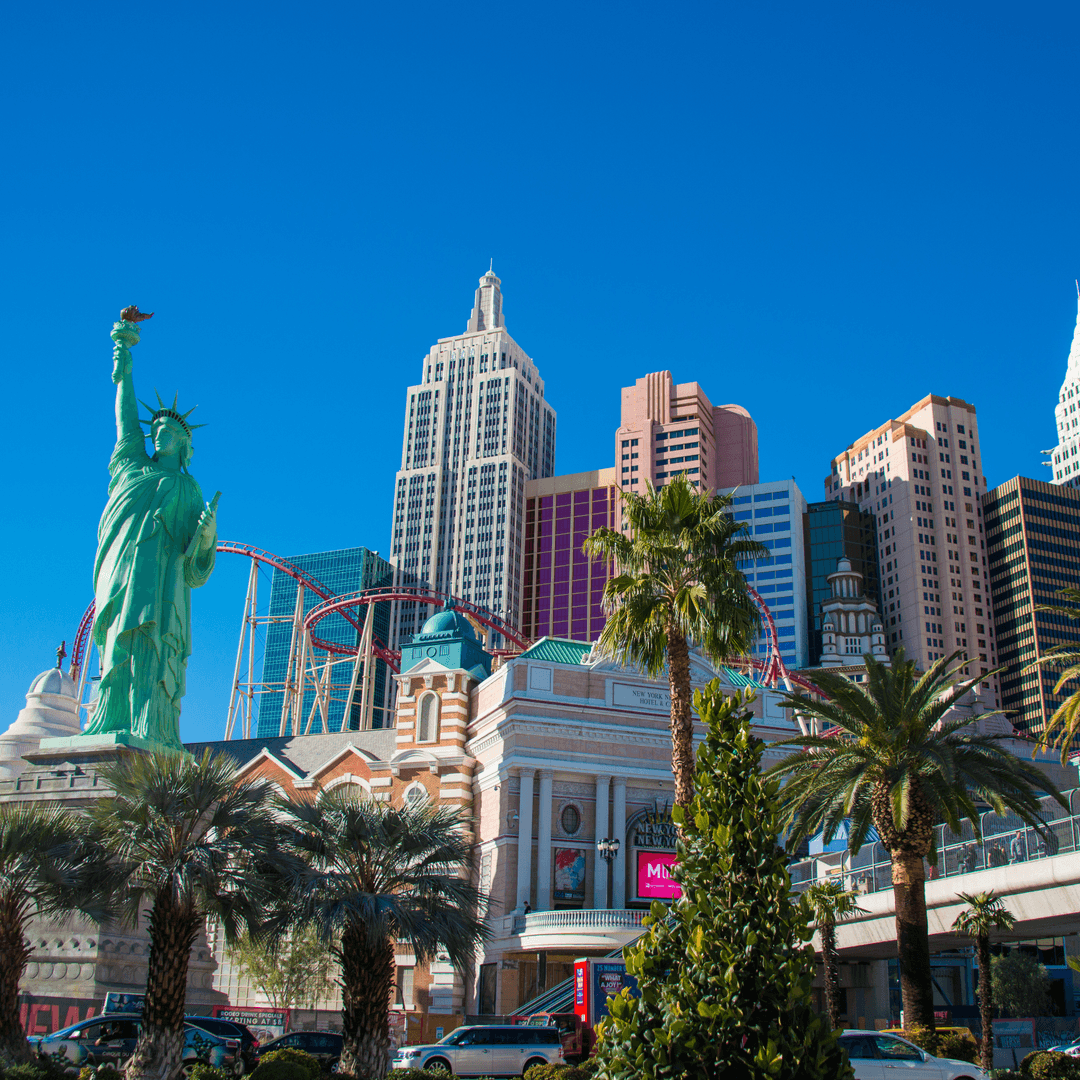 Major Airlines Offering Domestic Flight Deals