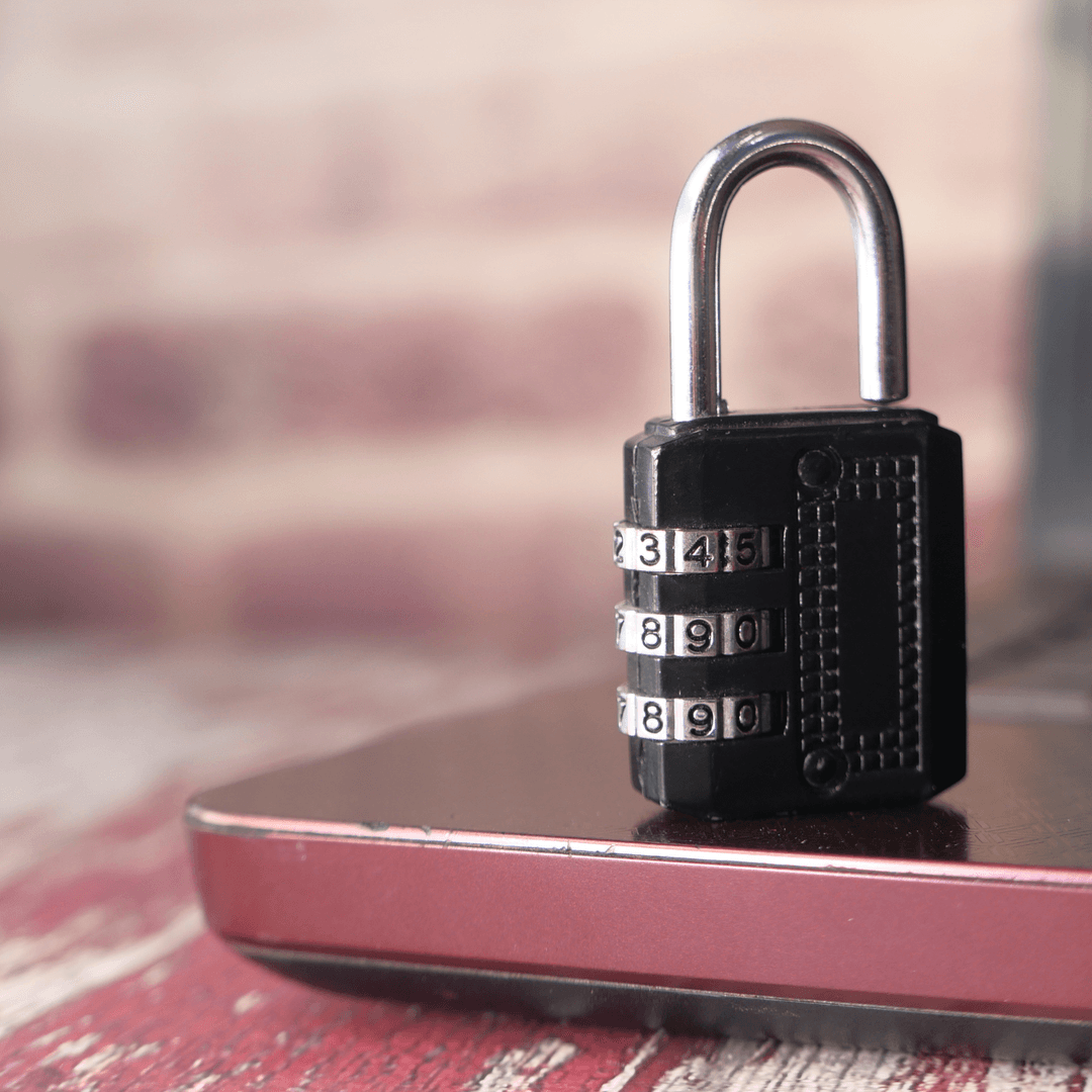 🔐 Laptop Safety & Security While Traveling