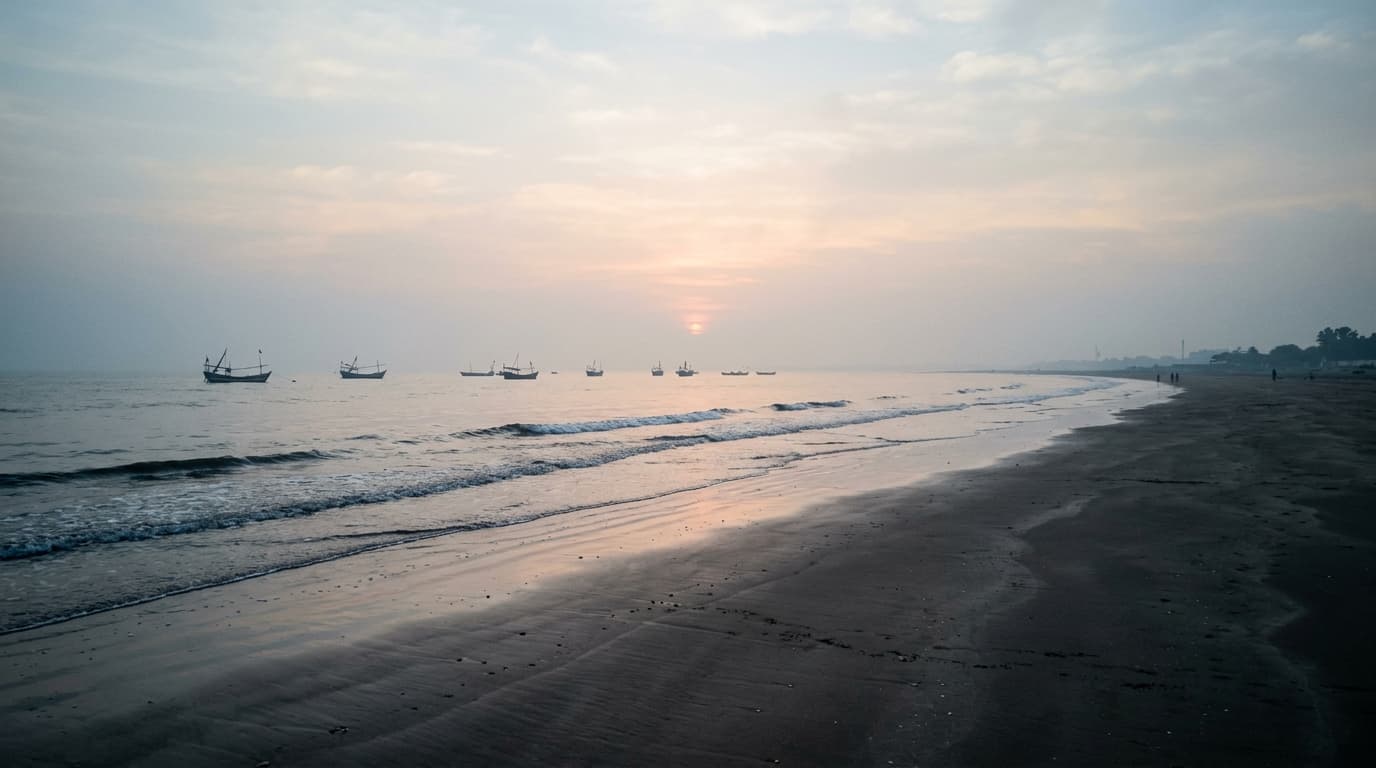 Surat – when to book